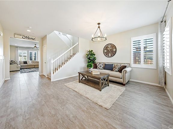 5th image of 30426 Woodland Hills St