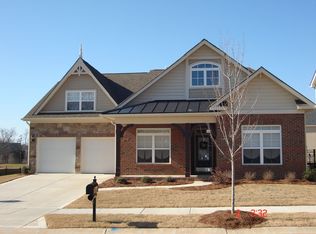 3304 Collaroy Rd, Waxhaw, NC 28173