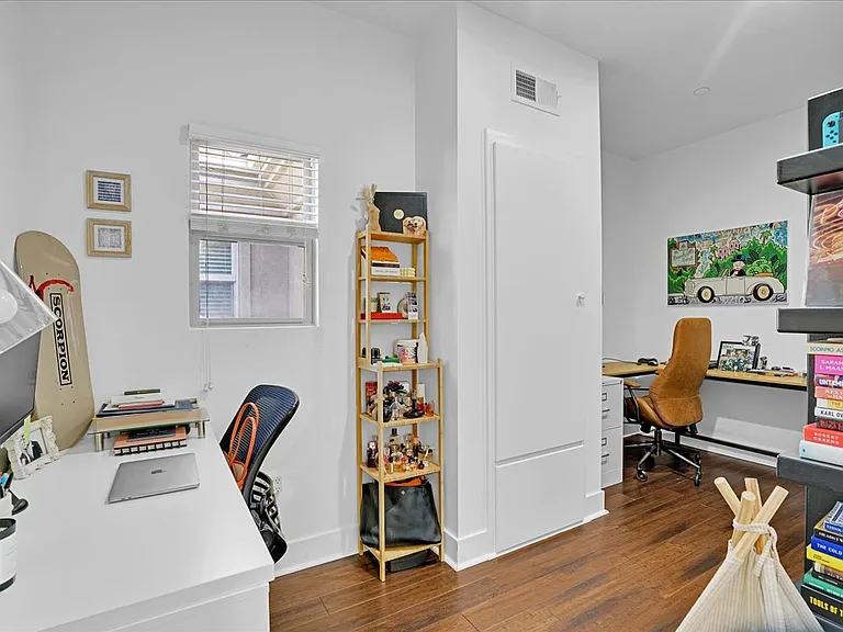 20402 Santa Ana Ave #15 — Photo 22