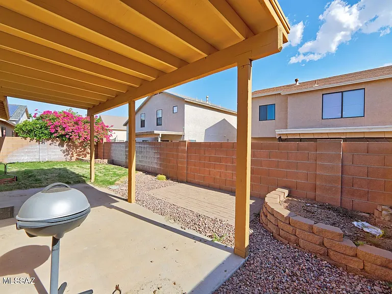 3067 W Country Hill Dr — Photo 5