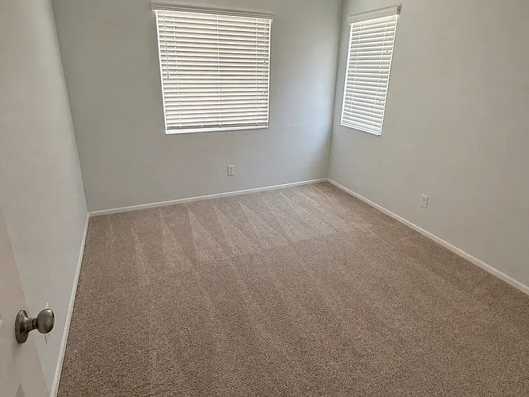 4370 E Carla Vista Dr — Photo 11