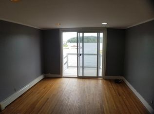 131 Schnackel Dr #2, Rochester, NY 14622