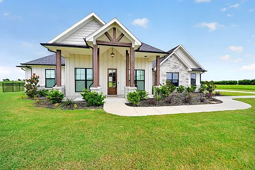 4761 Sarah Dr Photo 1 4761 Sarah Dr Photo 1