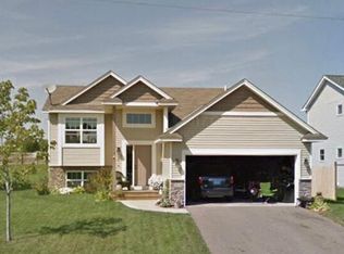 185 Pottok Ln, Shakopee, MN 55379