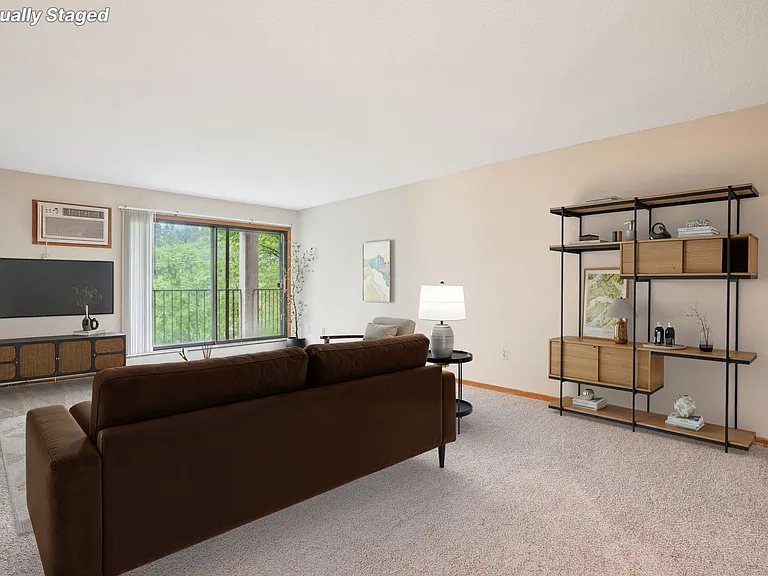 Century Ridge — Photo 5