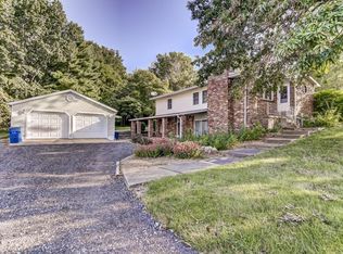 411 W Browning Rd, Springfield, IL 62707