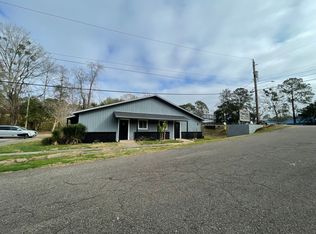 1380 Ocala Rd #L4, Tallahassee, FL 32304