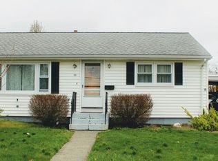 50 Grattan St, Fall River, MA 02721