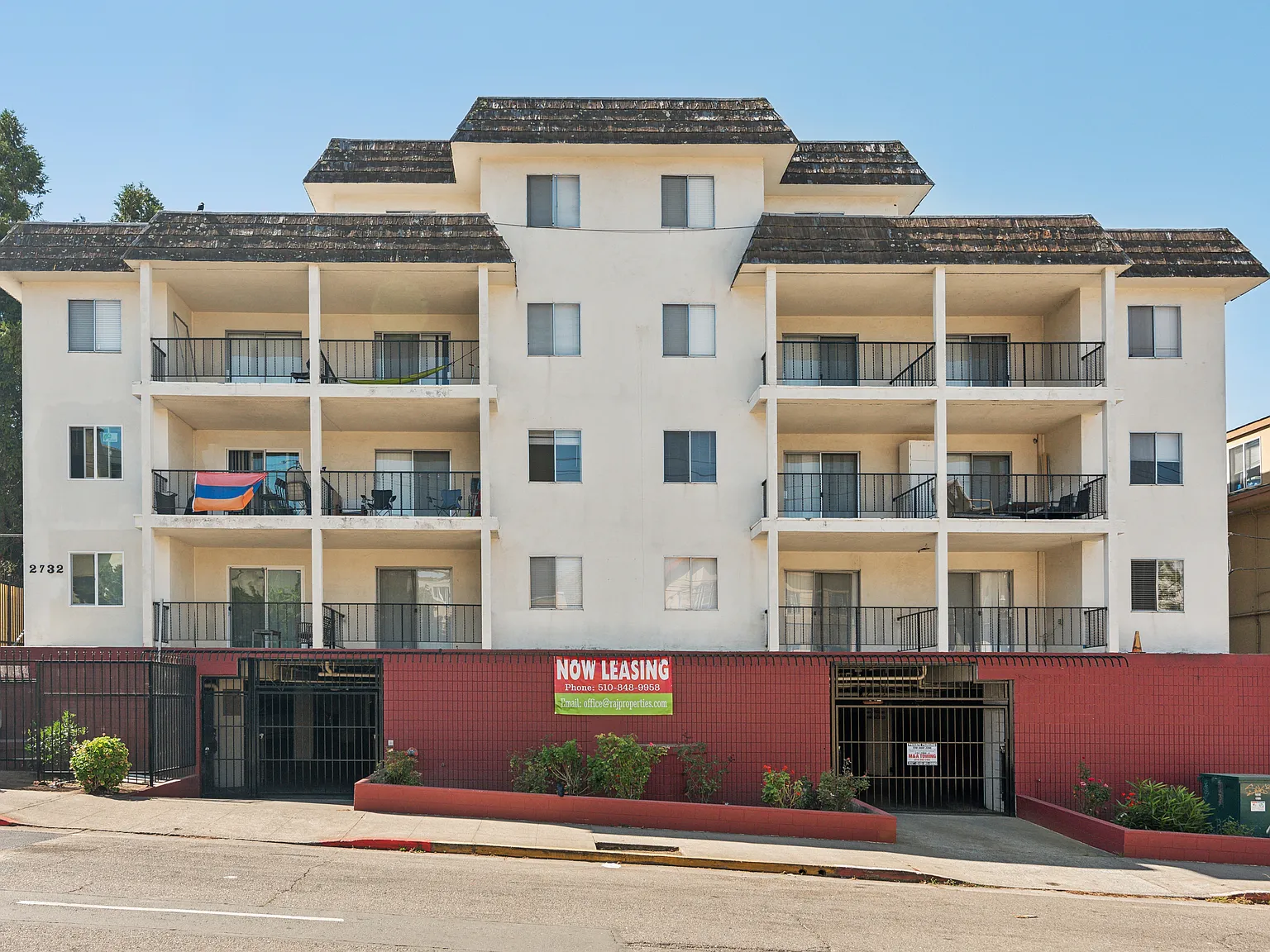 2732 Haste Street — Photo 3