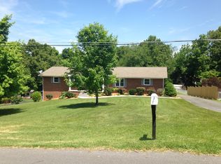 122 Hillrise Rd, Gray, TN 37615