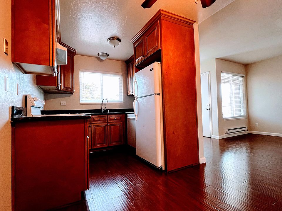 1st image of 620 Gamma Ct APT 3