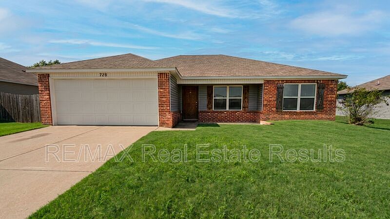 1st image of 728 NW 67th Ave