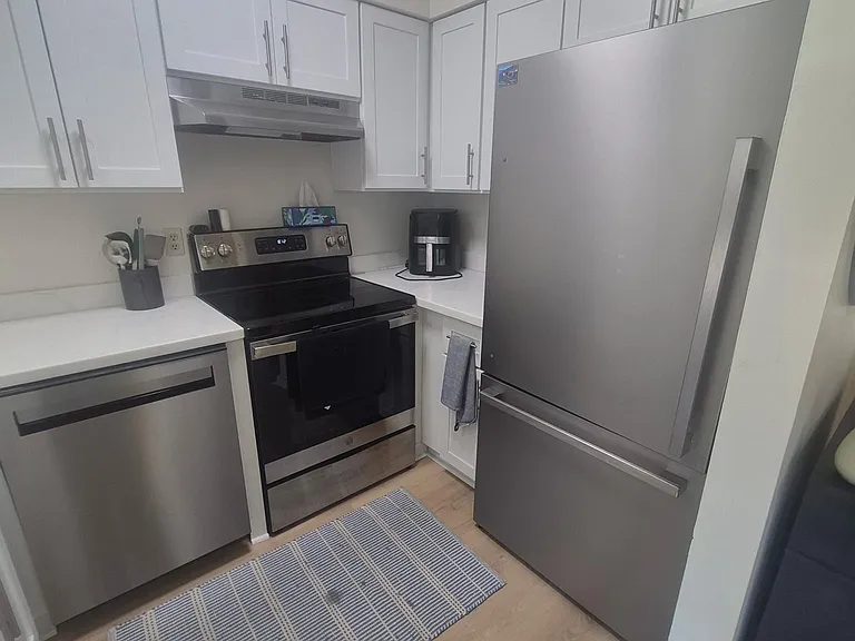 8303 Bardmoor Blvd #201 — Photo 10