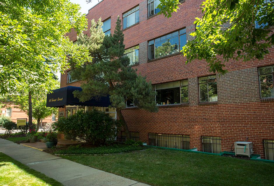 1st image of 86 N Grant St APT 06