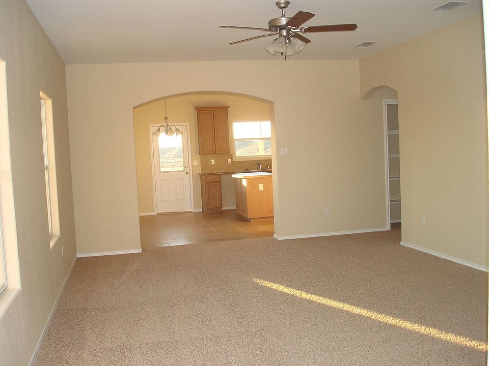 2nd image of 11320 Granados St