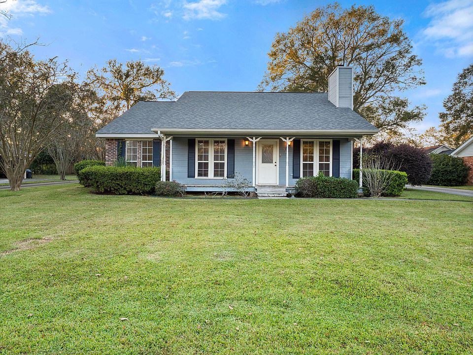 1st image of 505 Stacey Ln
