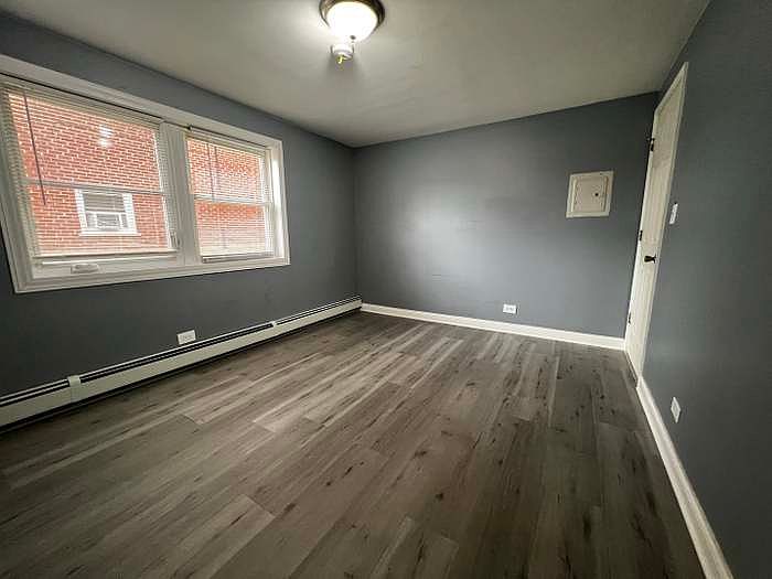 1st image of 10105 Hartford Ct