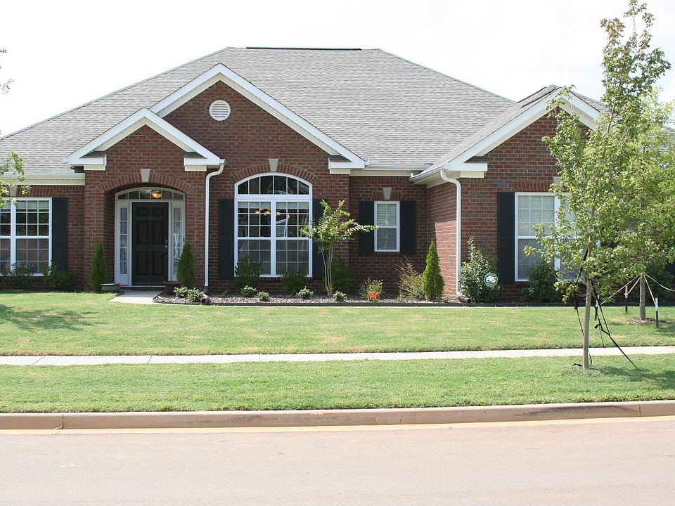 1st image of 119 Mill Park Ln