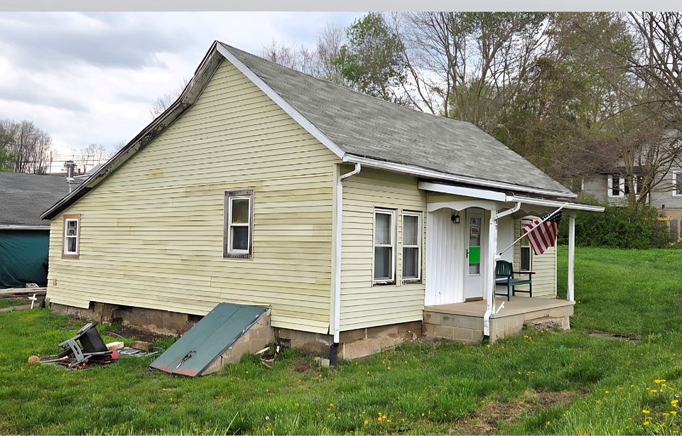 1st image of 15711 Main St SE