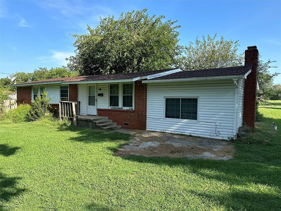 115 N 10th St, Okemah, OK 74859 Zillow