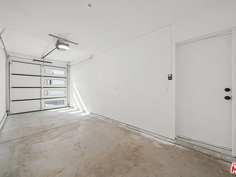 4176 Willimet St — Photo 36