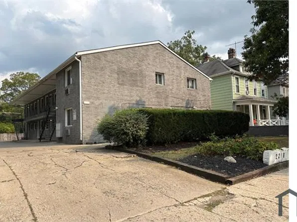 2218 N 4th St APT 10, Columbus, OH 43201