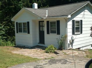 643 W Mountain Rd, Sparta, NJ 07871