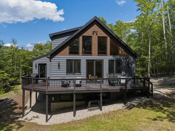 3 Vail Drive, Newry, ME 04261