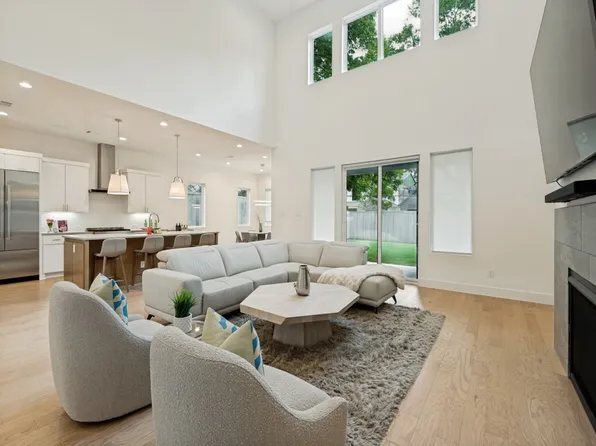 3762 Matador Dr, Dallas, TX 75220