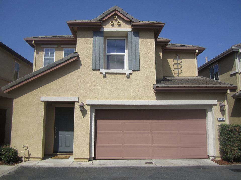 1st image of 8365 Cortina Cir