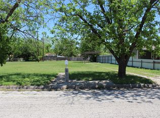 409 Colorado Ave, Graham, TX 76450