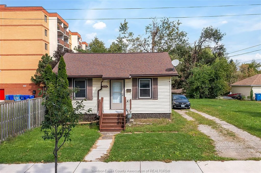 2 bed, $1,750 — Photo 1