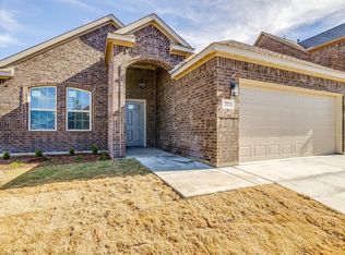 213 Bower Ridge Dr, Fort Worth, TX 76108