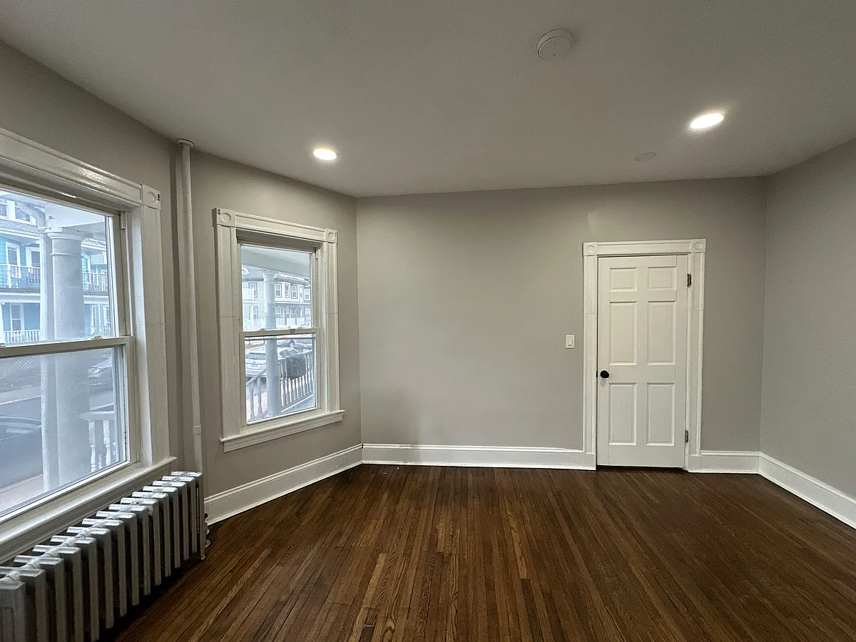 Building Photo - 94 Lonsdale St #1