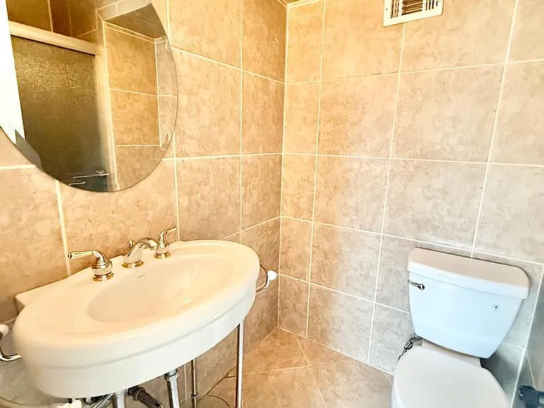 5439 Richenbacher Ave — Photo 17