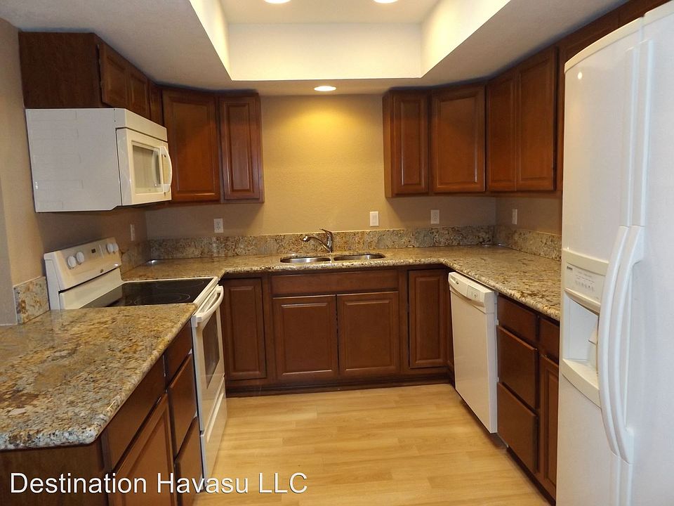 1st image of 2630 Cielo Dr