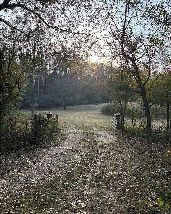 1st image of 222 Norman Rd