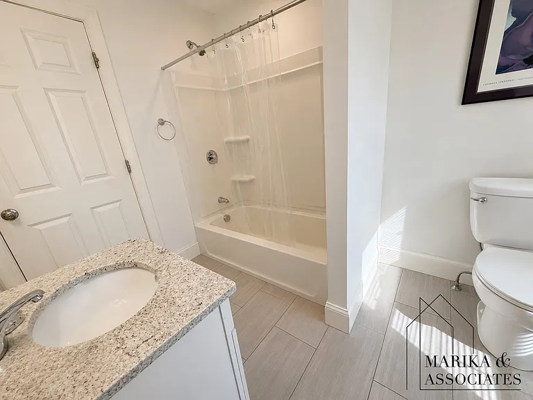 30 Willow St — Photo 6