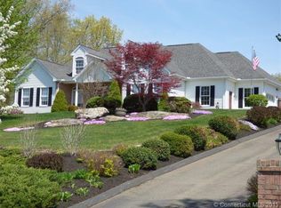 99 Westgate Rd, Watertown, CT 06795