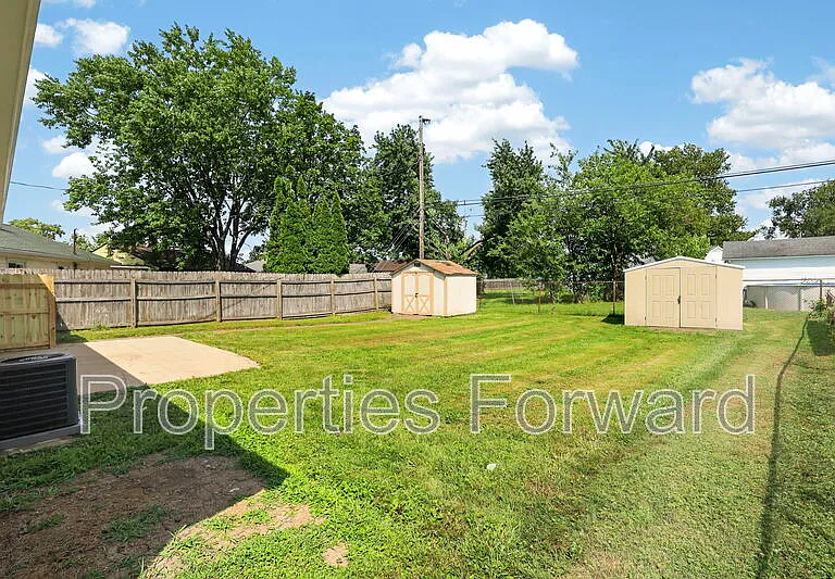 4330 Joseph St — Photo 35