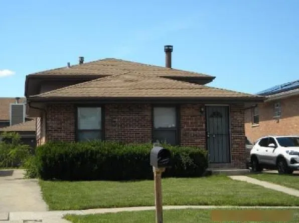 18156 Ravisloe Ter, Country Club Hills, IL 60478
