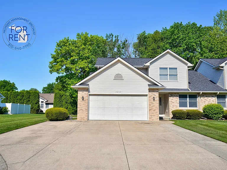 3263 Silverwood Dr #1 — Photo 47