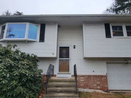 570 Rt 94, Newton, NJ 07860