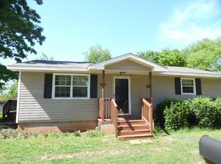 1004 E Creek St, Wynnewood, OK 73098