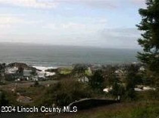 450 SW Pine Ct, Depoe Bay, OR 97341