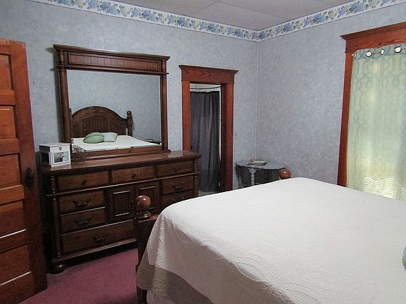 4th image of 500 Lee St