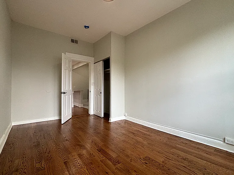 237 Davenport Ave #B — Photo 5