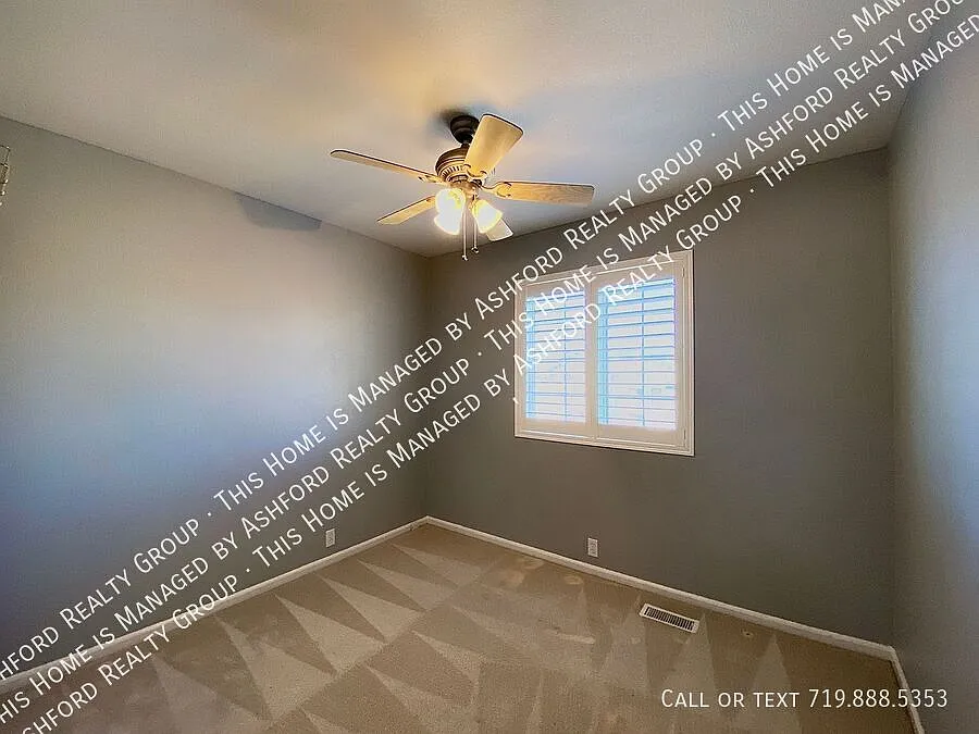 3 bed, 2.5 bath, 1856 sqft, $2,150 — Photo 4