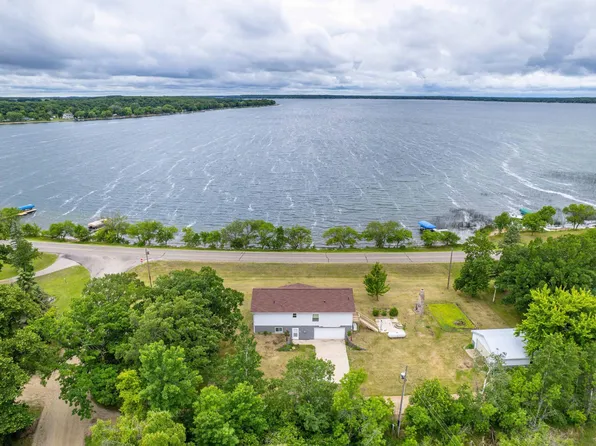 22733 Treetop Rd, Henning, MN 56551