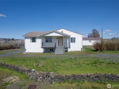 2062 Eastlake Avenue, Soap Lake, WA, 98851